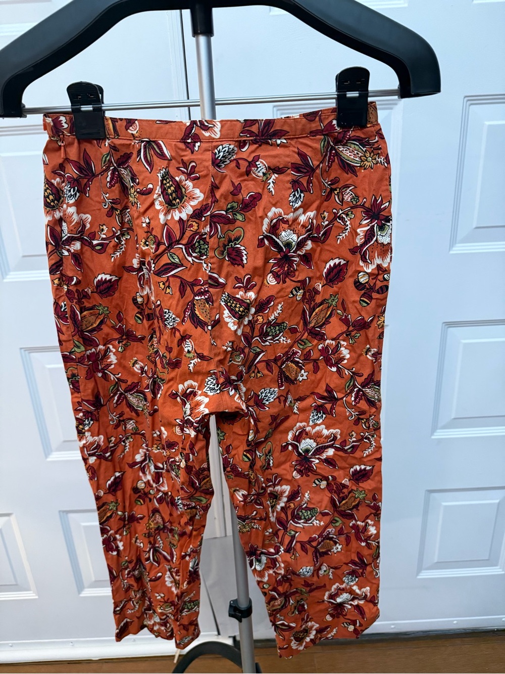 White Stag Floral Pants in Rust and Cream with Maroon Accents - Picture 3 of 6